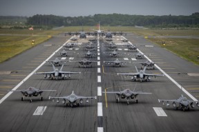 开云官方网-俱乐部与企业联合设立青训奖学金 鼓励贫困学员，俱乐部青训什么意思