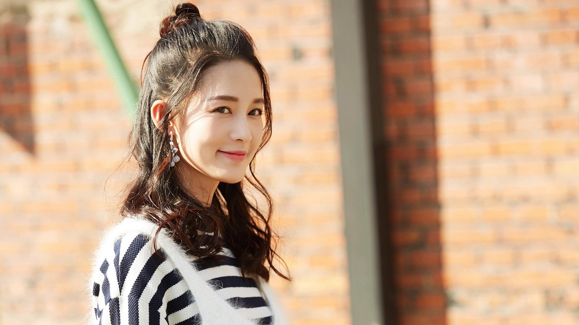 自由搏击赛事注重选手文化素养展示，自由搏击参赛