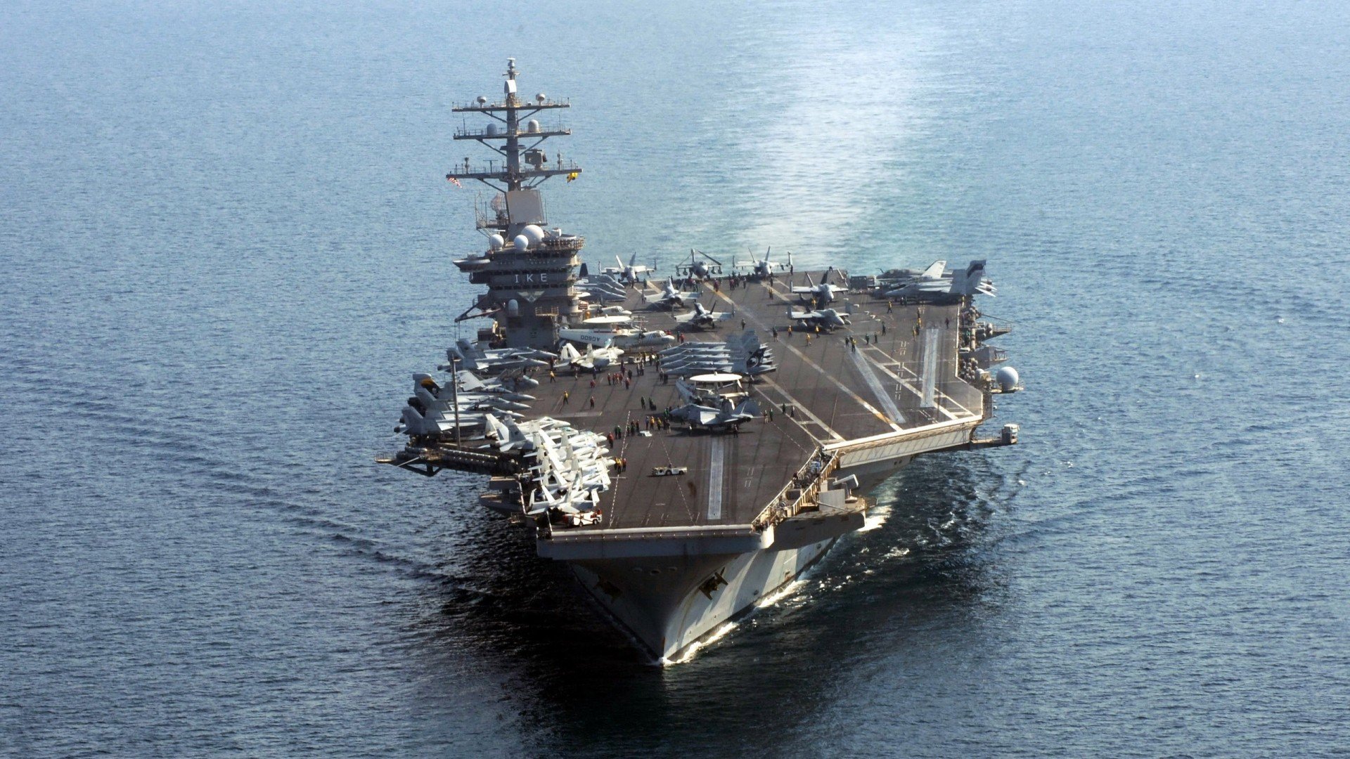 麦金托什女子200米蝶泳决赛突破自我，女子蝶泳冠军麦克尼尔