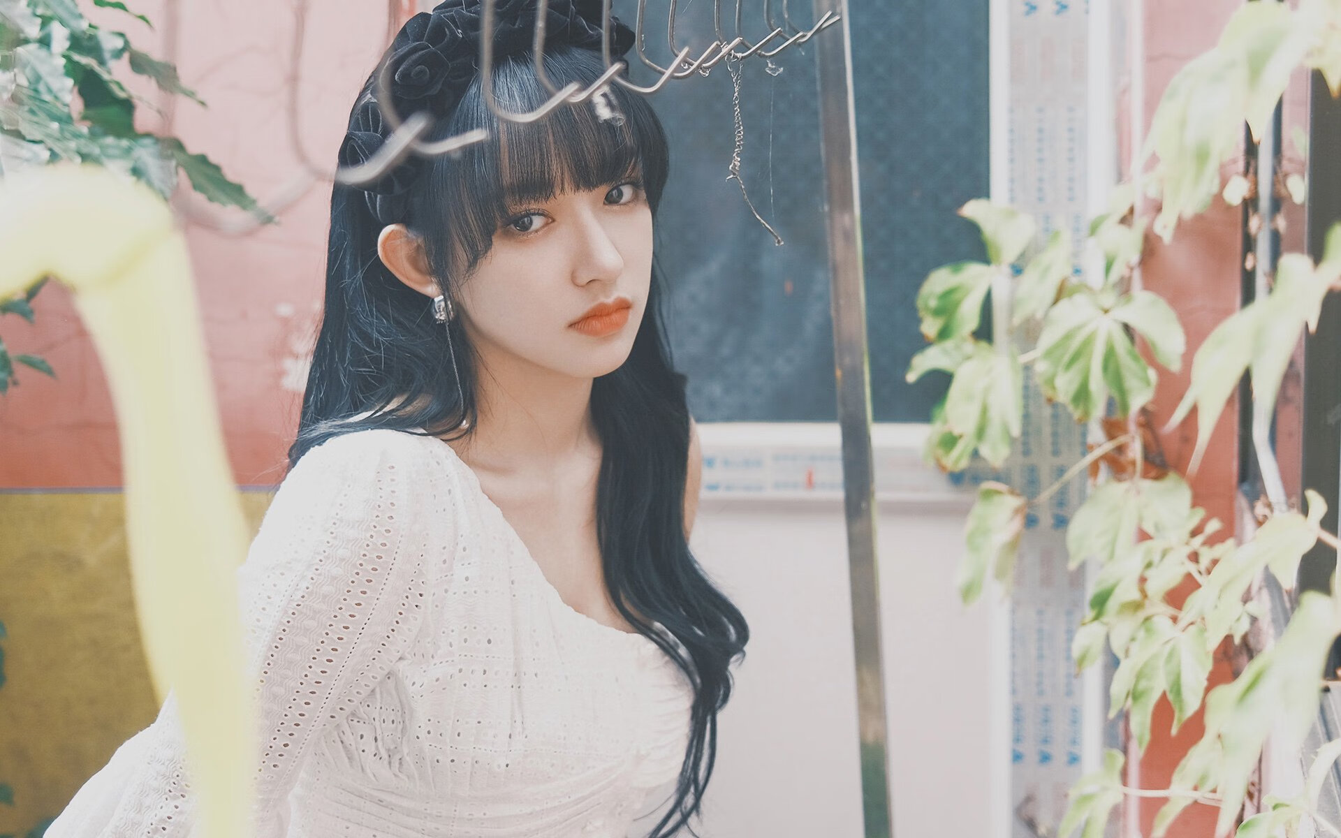 中国足球国家队沿用传统战术还是现代足球结合，中国国家队的足球