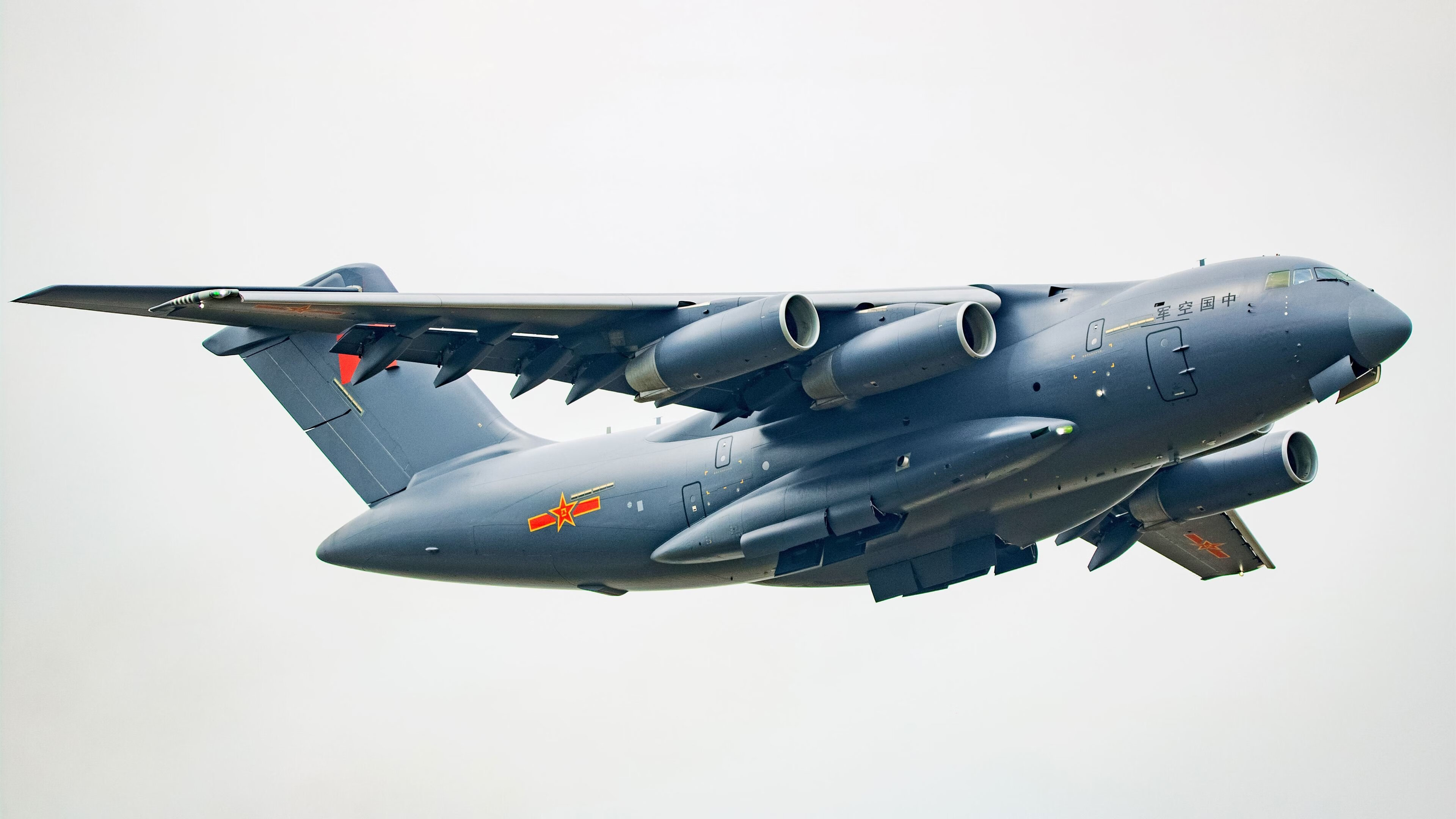 俱乐部与企业联合设立青训奖学金 鼓励贫困学员，俱乐部青训什么意思